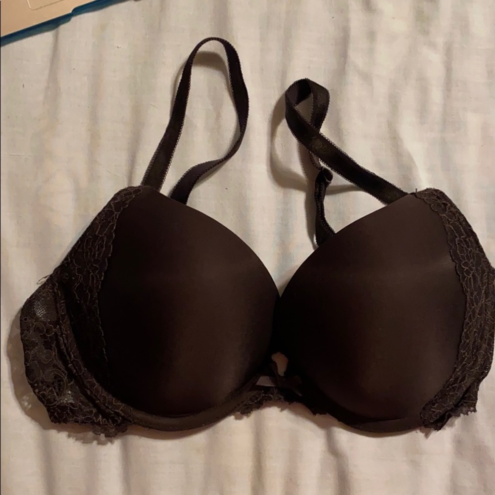 NWT Victoria’s Secret black lace dream push up 34D